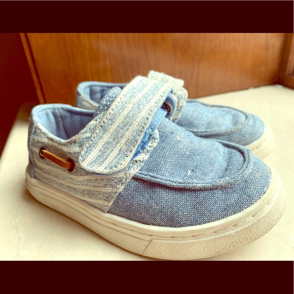 Toms toddler shoes